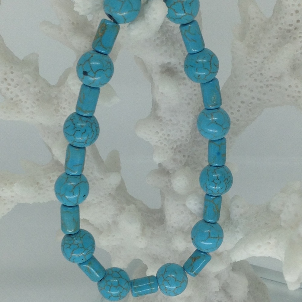 Turquoise Stretch Bracelet- 8"
